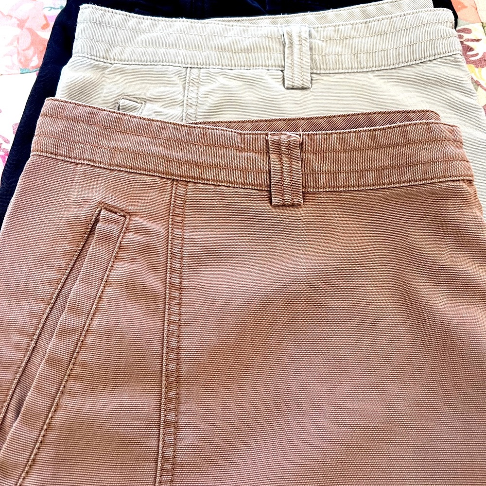Bundle 3 Pair Tommy Bahama Relax Cargo Shorts